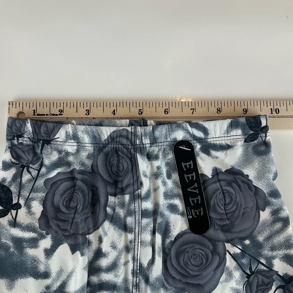 NWT Girls Leggings, Pineapple & Roses in Set of 2